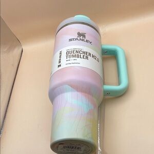 Stanley Quencher H2.0 FlowState 40 oz Tumbler Pastel Handle Straw Lid NEW